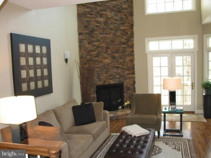 11424 Hollow Timber Court Reston, VA 20194 - Photo 5 of 19 Two Story Fireplace
