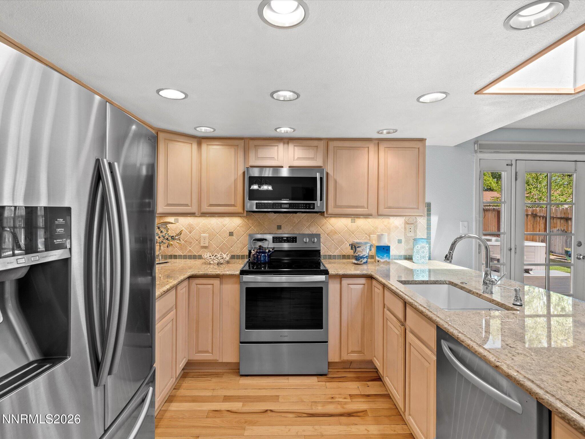 3881 Amador Way Reno, NV 89502 - Photo 20 of 48 28-3881 Amador Way-127