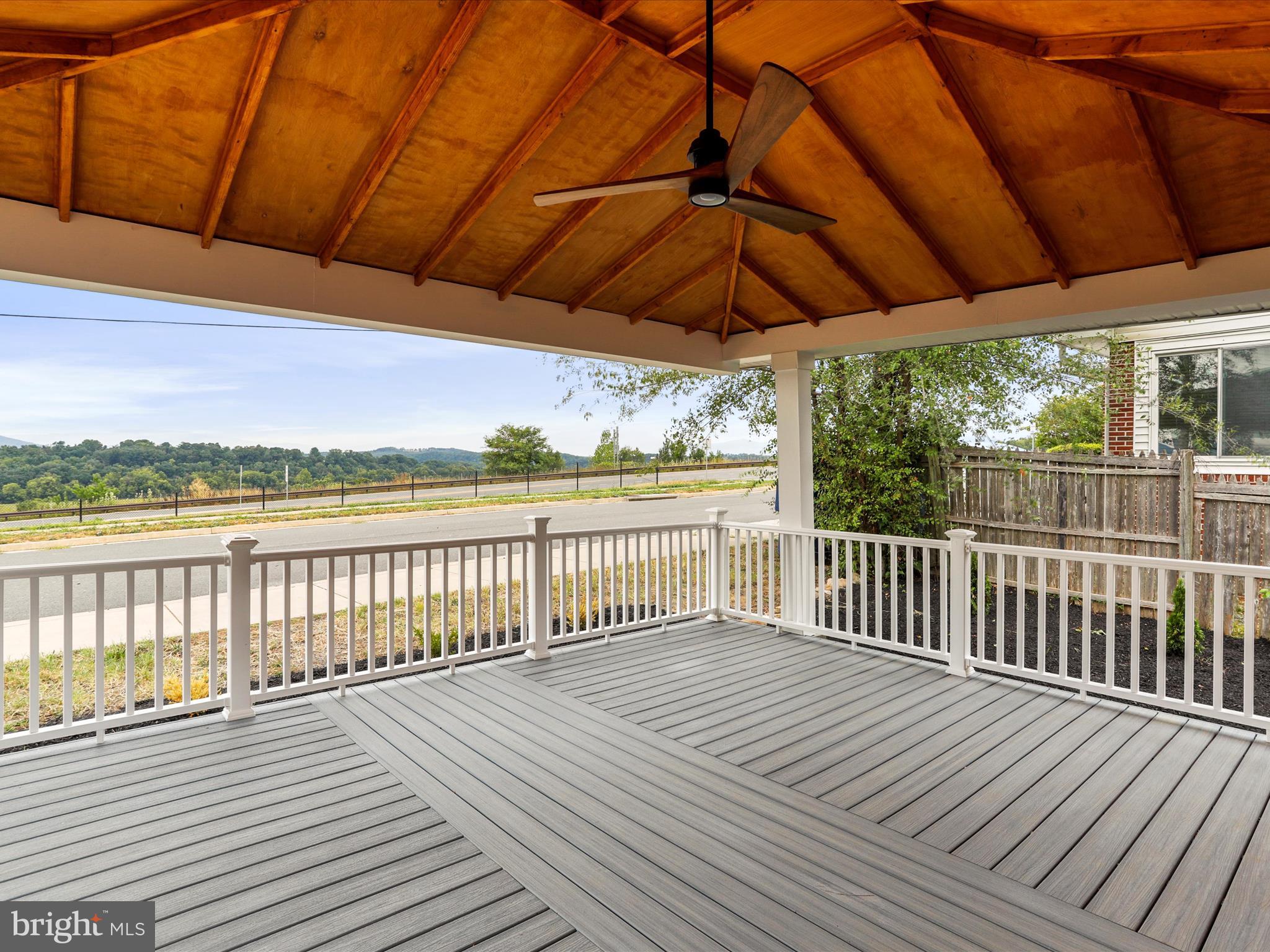 66 West Strasburg Road Front Royal, VA 22630 - Photo 4 of 35 Trex Deck/Wood accent ceiling