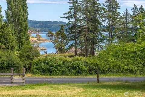 $2,200,000 | 3388 Deer Harbor Road, Orcas Island, WA 98243