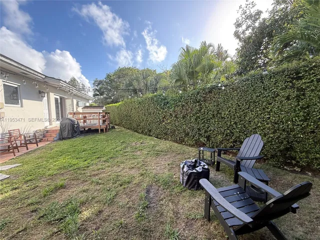 $5,100 | 2728 Kirk Street, Miami, FL 33133