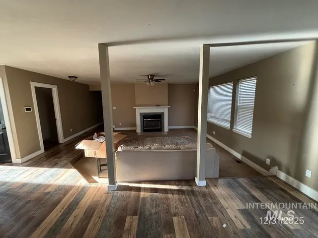 $1 | 709 Sherry Road, Nampa, ID 83686