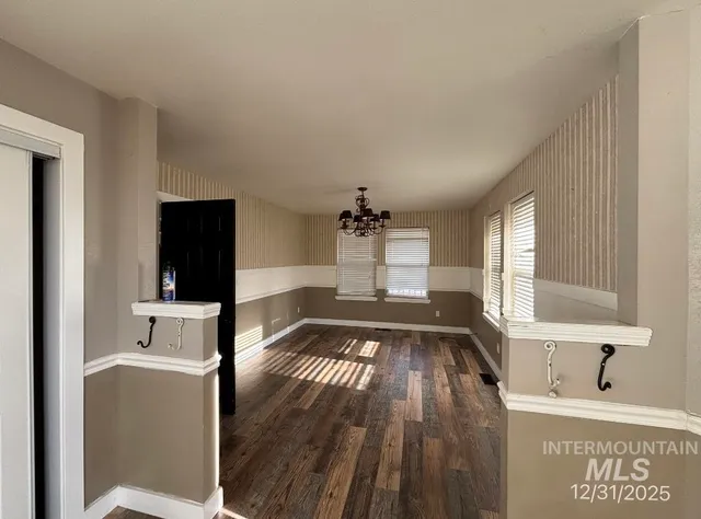 $1 | 709 Sherry Road, Nampa, ID 83686