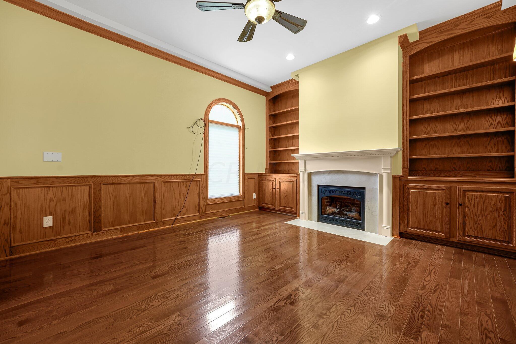 8853 National Road Southwest Etna, OH 43062 - Photo 8 of 43 LIVING ROOM FIREPLACE