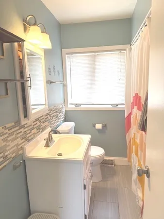 $419,000 | 1642 Herbert Street, Downers Grove, IL 60515