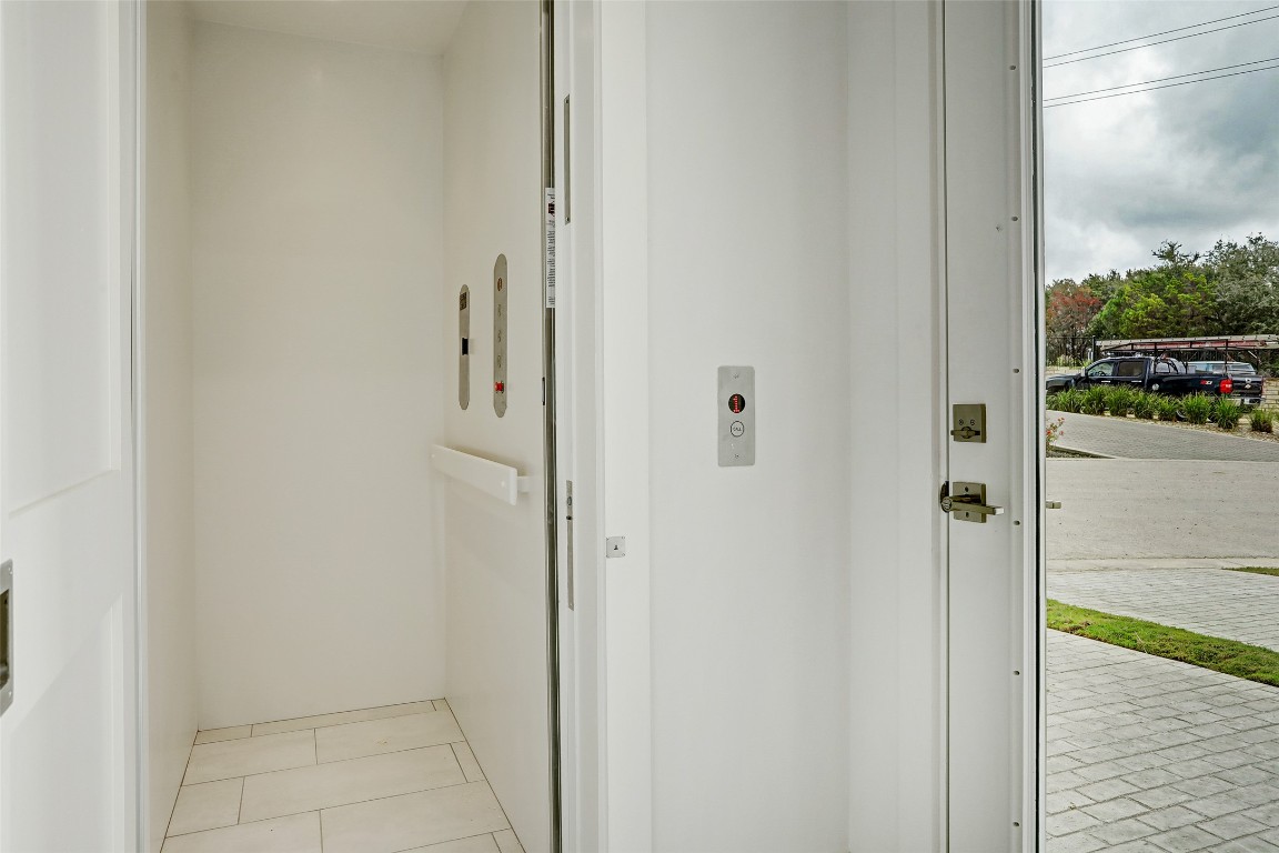 4300 Mansfield Dam Road, Unit 1321 /1331 Austin, TX 78734 - Photo 25 of 31 a bathroom with a shower