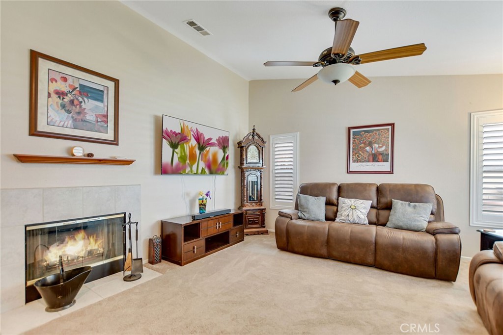 36864 Pomerol Loop Winchester, CA 92596 - Photo 8 of 32