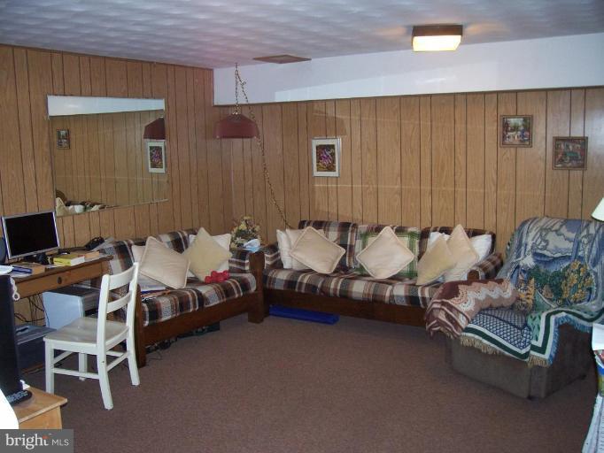 9611 Baron Place, Unit 9611 Rosedale, MD 21237 - Photo 7 of 10 Family Room