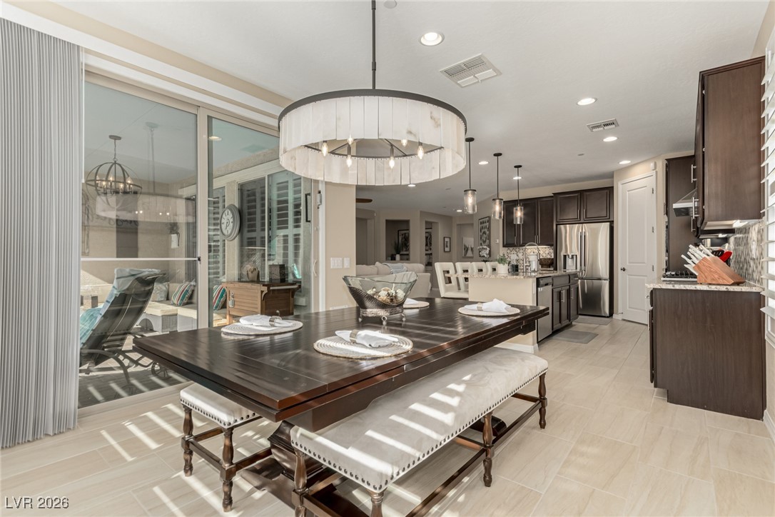 137 Outcrop Ridge Avenue Henderson, NV 89002 - Photo 16 of 41