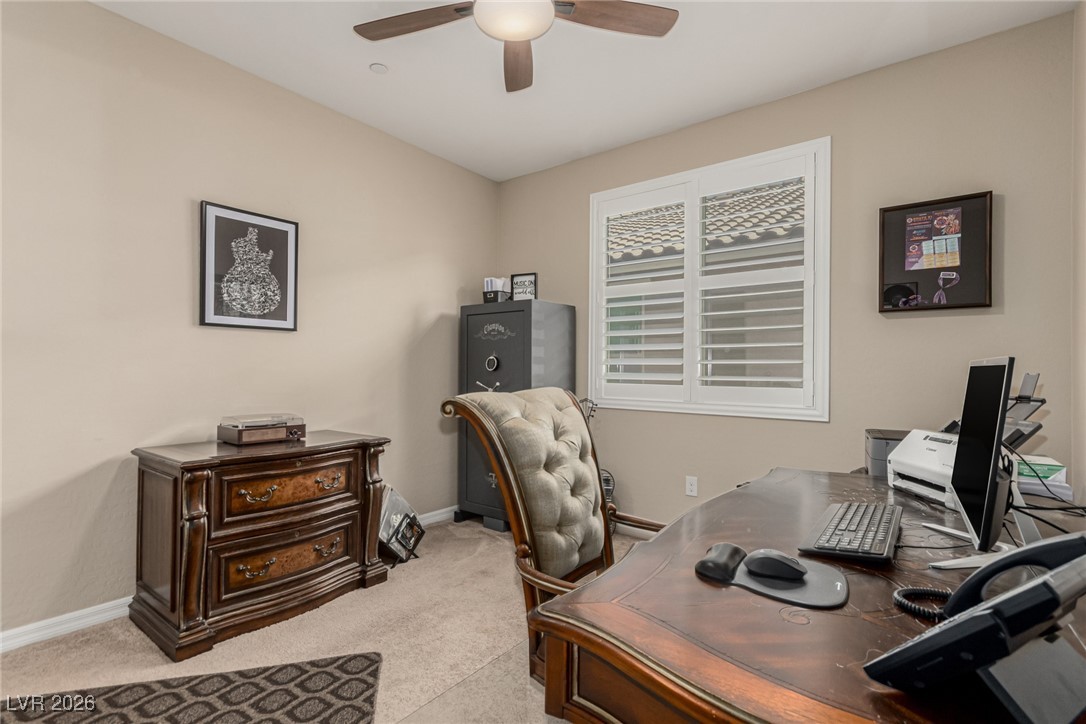 137 Outcrop Ridge Avenue Henderson, NV 89002 - Photo 34 of 41