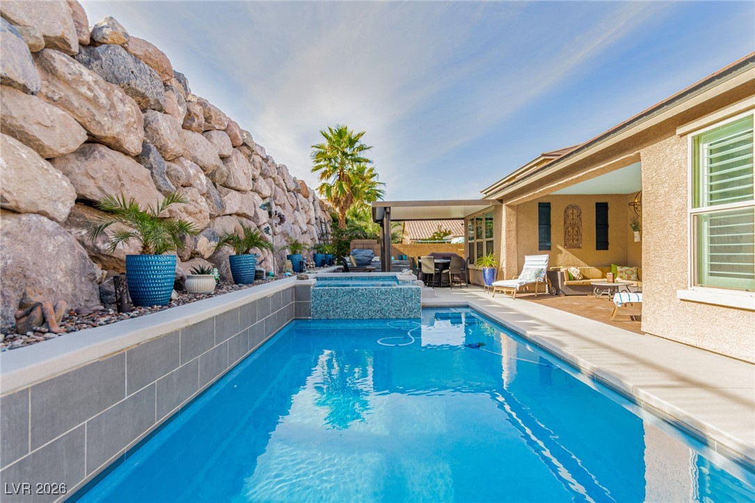 137 Outcrop Ridge Avenue Henderson, NV 89002 - Photo 38 of 40