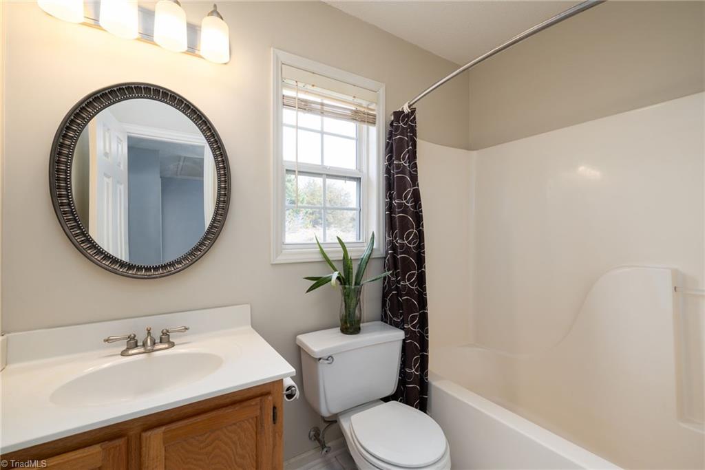 111 Stapleton Way High Point, NC 27265 - Photo 19 of 31 Gallery Image 19