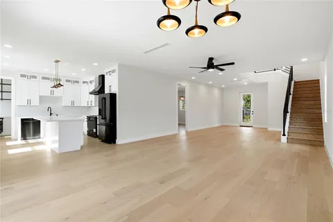 $1,285,000 | 2501 Quincy Street South, St. Petersburg, FL 33711