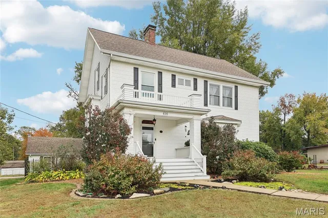 $367,500 | 416 North Main Street, Trenton, IL 62293