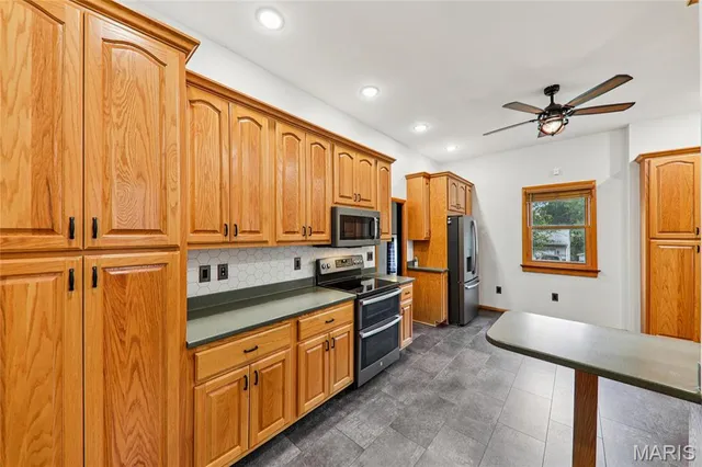 $367,500 | 416 North Main Street, Trenton, IL 62293