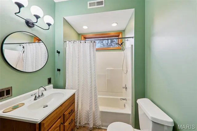 $367,500 | 416 North Main Street, Trenton, IL 62293