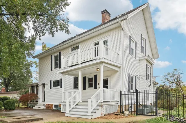 $367,500 | 416 North Main Street, Trenton, IL 62293