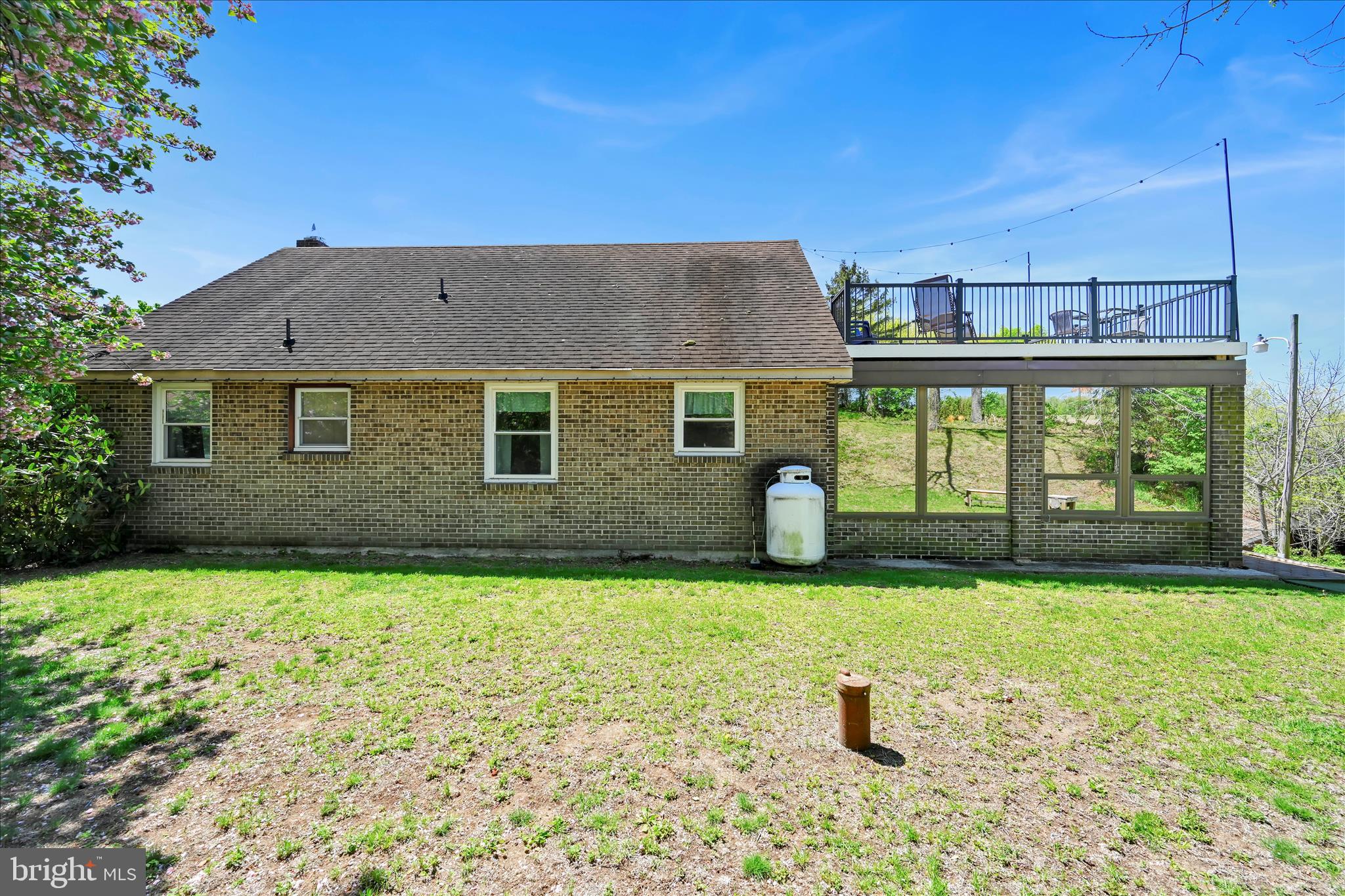 85 Gernants Church Road Leesport, PA 19533 - Photo 33 of 43 a front view of a house with a garden