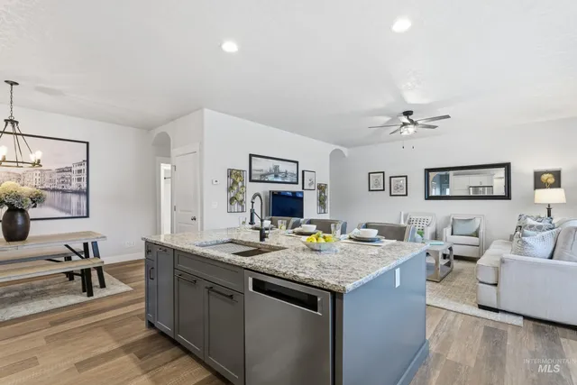 $479,000 | 8127 North Sundial Way, Boise, ID 83714