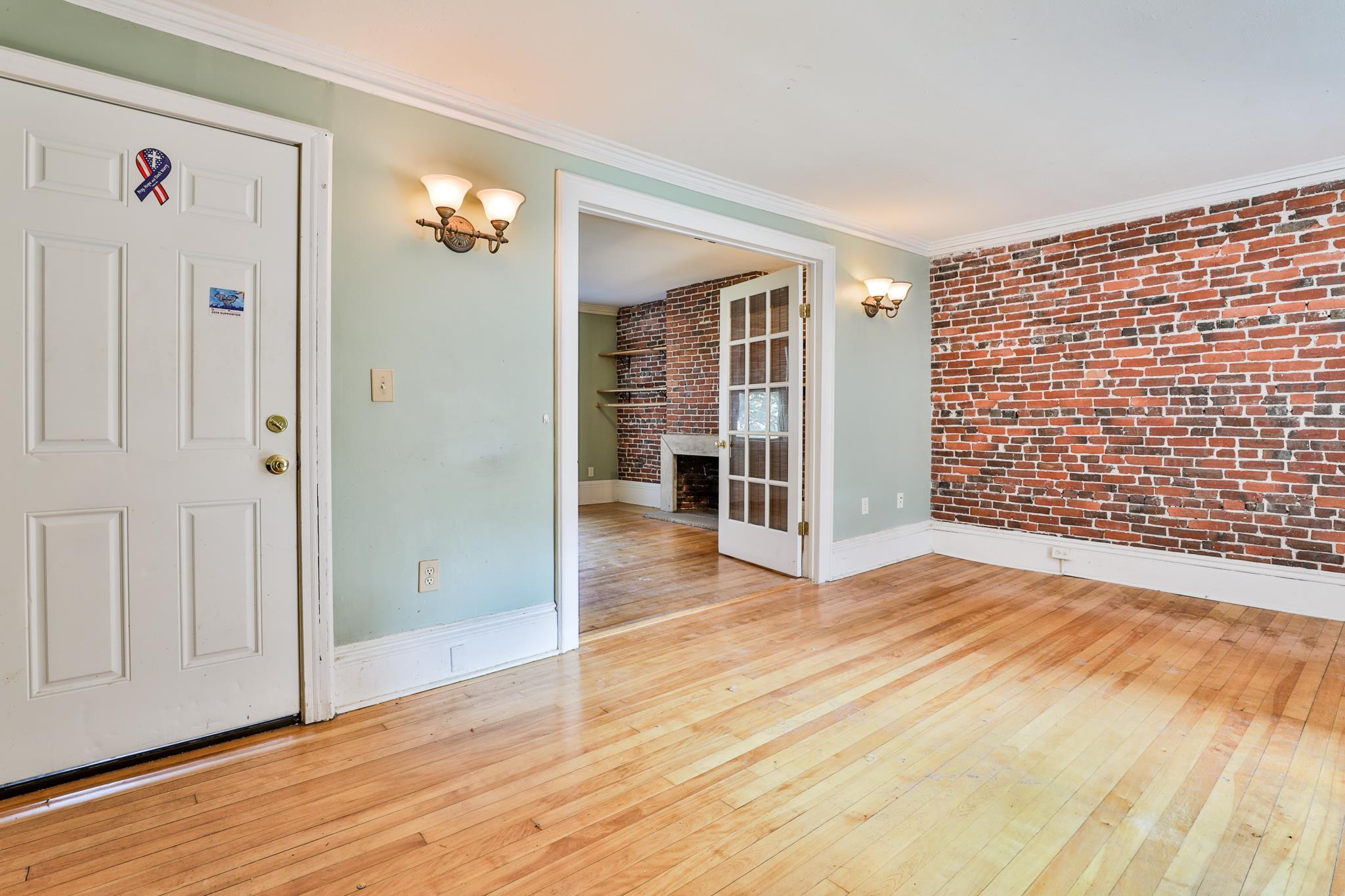 76 West Merrimack Street, Unit 1 Manchester, NH 03101 - Photo 5 of 13