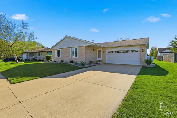 $264,900 | 545 North Monroe Avenue, Bradley, IL 60915