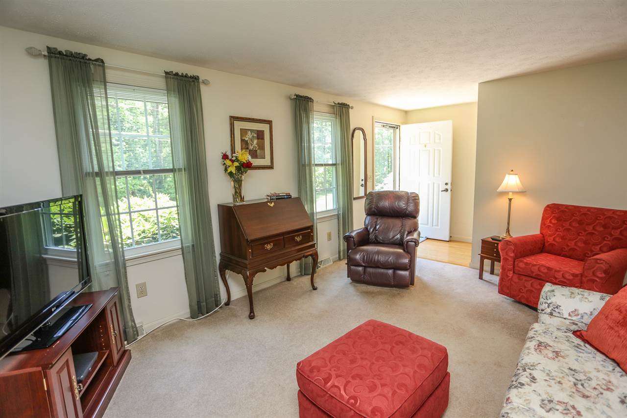 42 Ramsgate Ridge Drive Nashua, NH 03063 - Photo 18 of 29