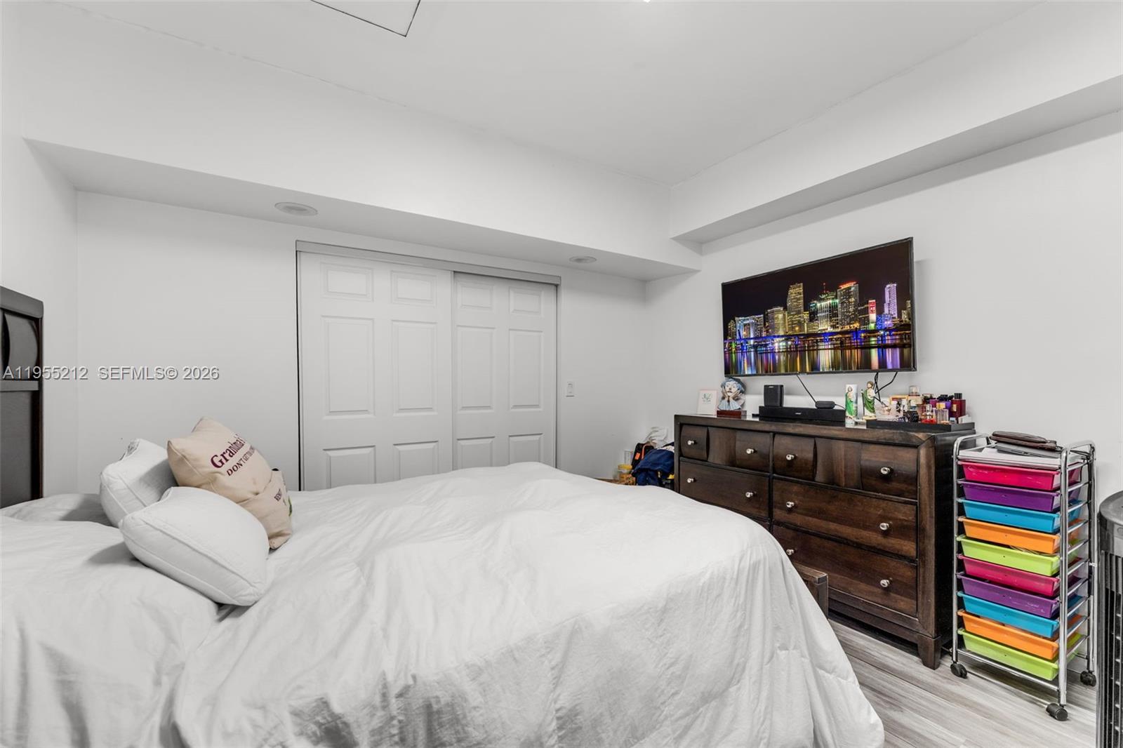 6934 Southwest 164th Court Miami, FL 33193 - Photo 12 of 41