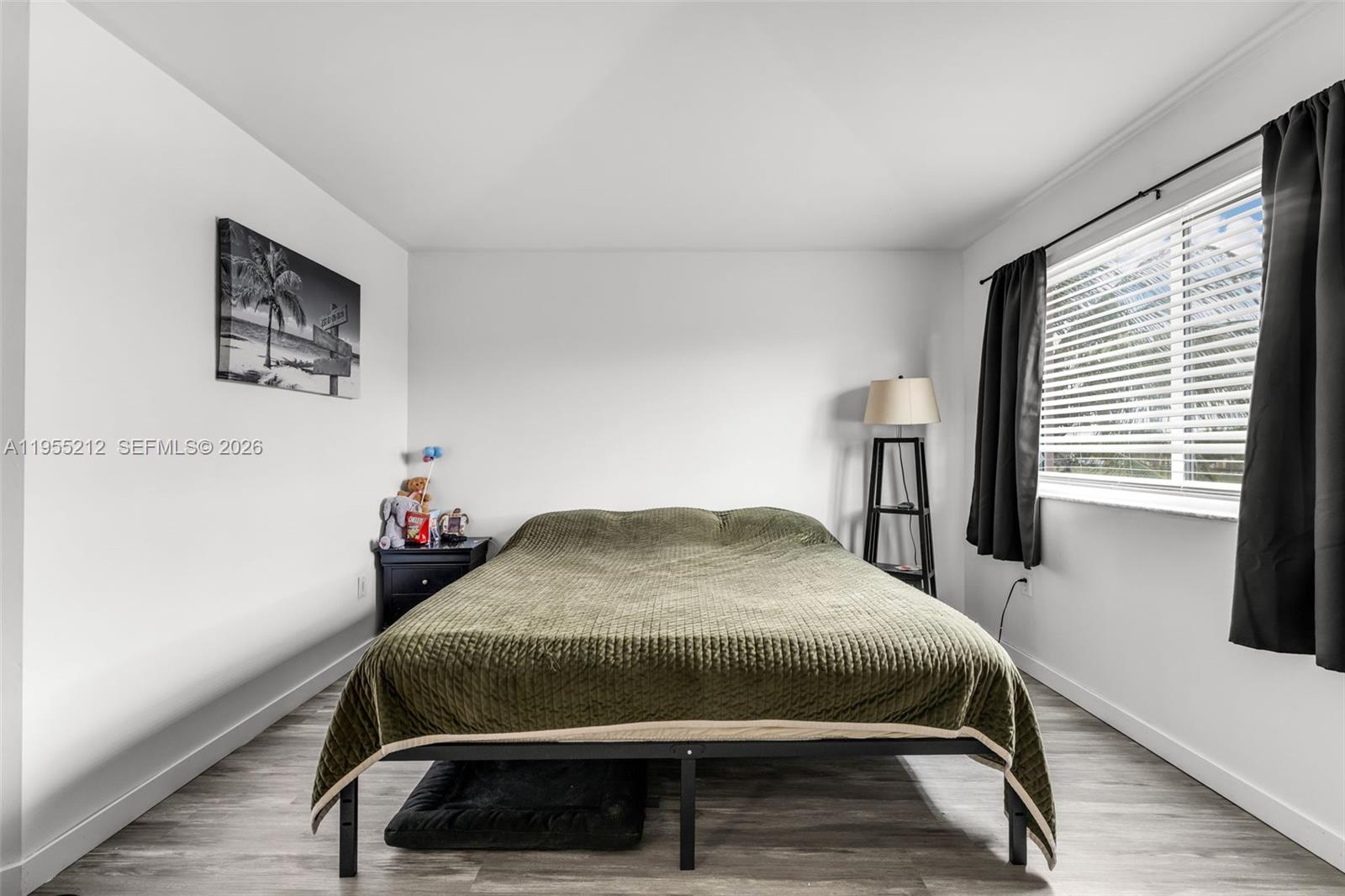 6934 Southwest 164th Court Miami, FL 33193 - Photo 14 of 41