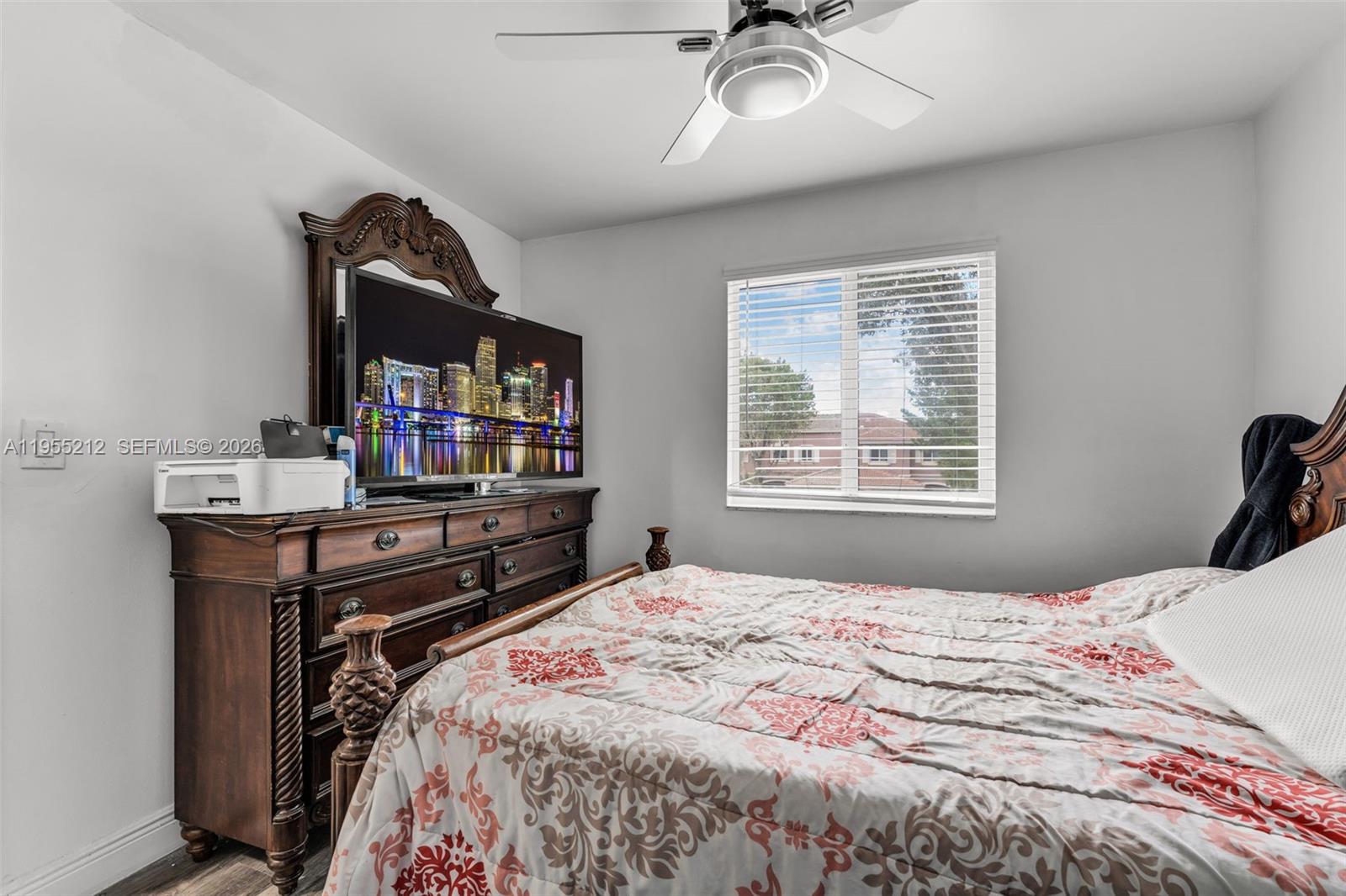 6934 Southwest 164th Court Miami, FL 33193 - Photo 23 of 41