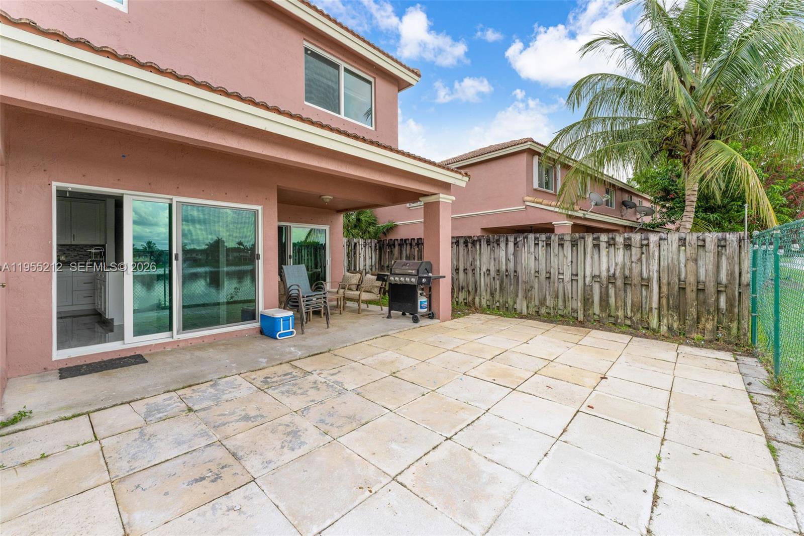 6934 Southwest 164th Court Miami, FL 33193 - Photo 30 of 41