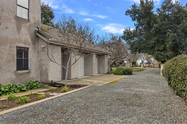 $1,575,000 | 5724 Parker Road, Modesto, CA 95357