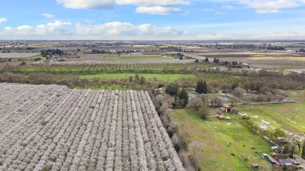 $1,575,000 | 5724 Parker Road, Modesto, CA 95357