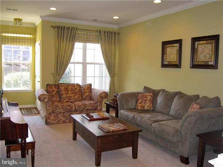 96 Warwick Road West Windsor, NJ 08550 - Photo 3 of 13 Gallery Image 3