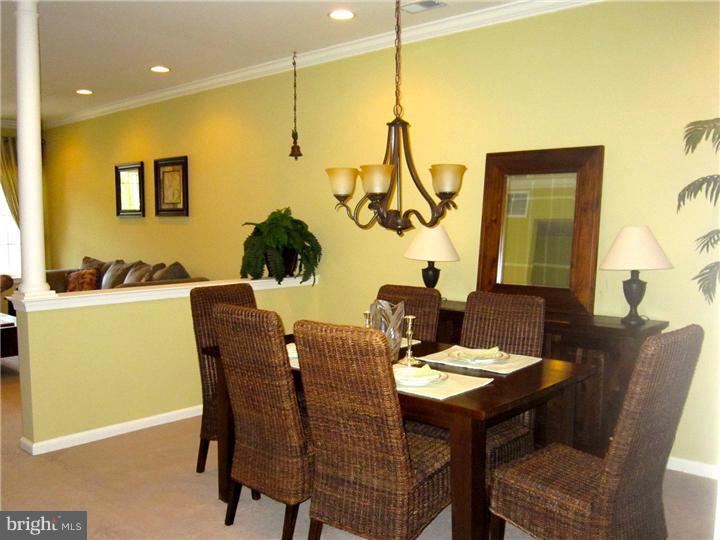 96 Warwick Road West Windsor, NJ 08550 - Photo 4 of 13 Gallery Image 4