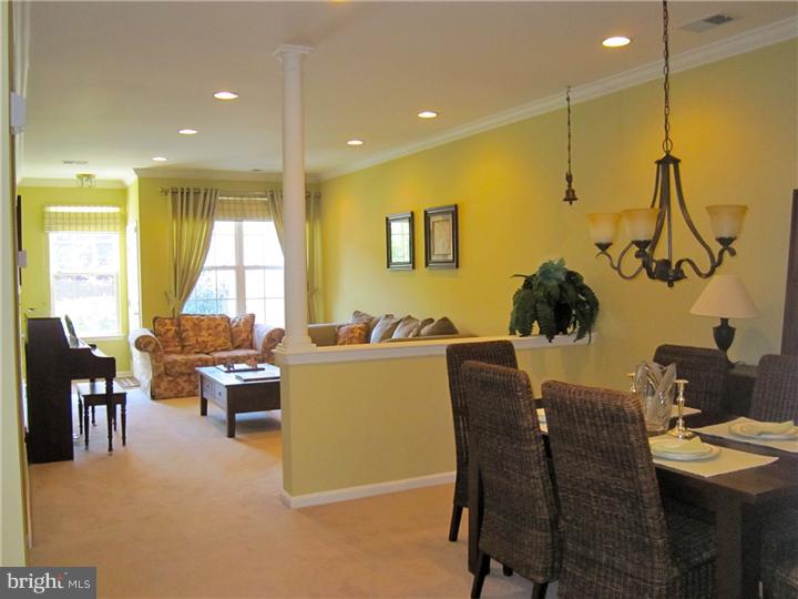 96 Warwick Road West Windsor, NJ 08550 - Photo 5 of 13 Gallery Image 5