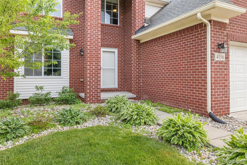 4158 Pepper Tree Lane Howell, MI 48843 - Photo 2 of 50