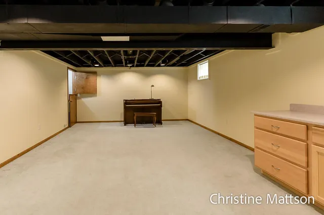 $450,000 | 4074 West Roosevelt Road, Montague, MI 49437