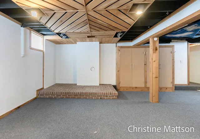 $450,000 | 4074 West Roosevelt Road, Montague, MI 49437