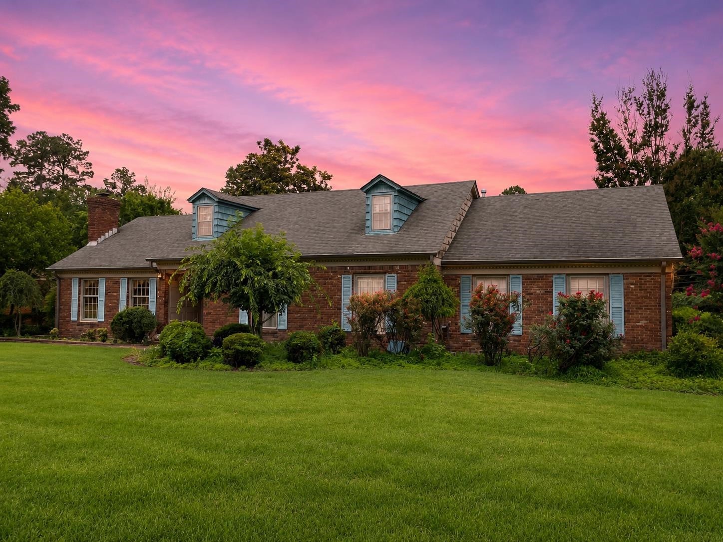 5534 Walnut Grove Road Memphis, TN 38120 - Photo 3 of 40 Gallery Image 3