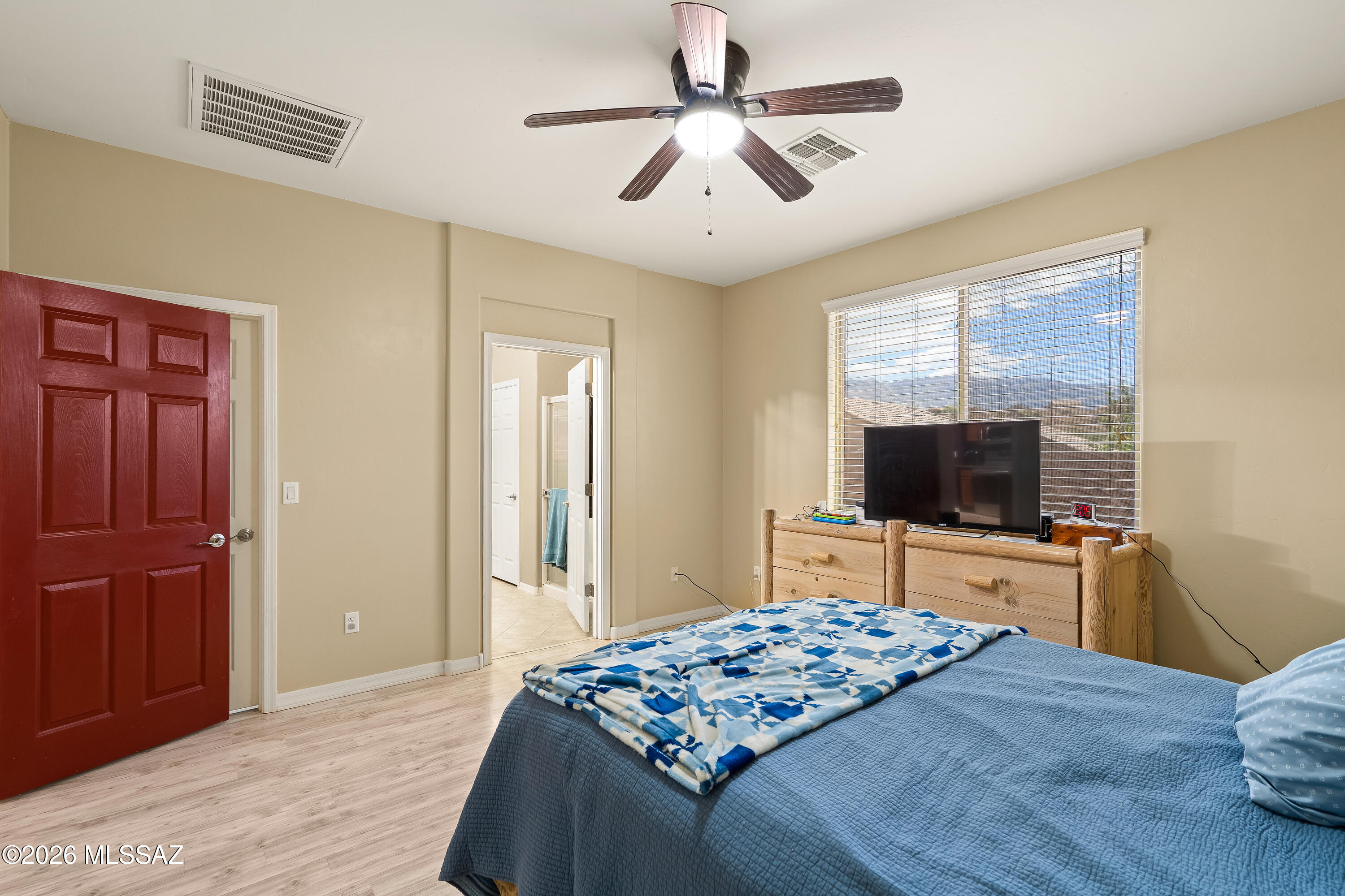 38946 South Running Roses Lane Tucson, AZ 85739 - Photo 14 of 34 2 interiors-9
