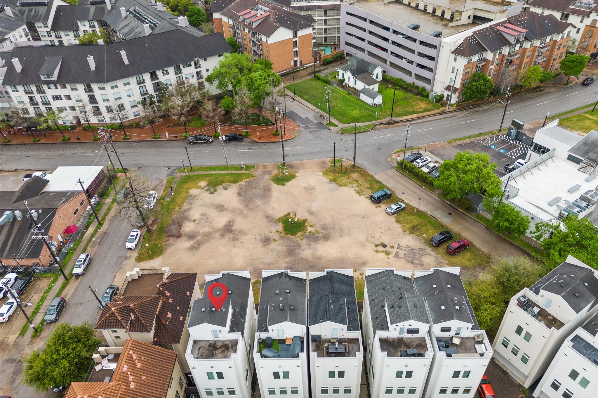 120 Pierce Street Houston, TX 77002 - Photo 38 of 45 an aerial view of a city