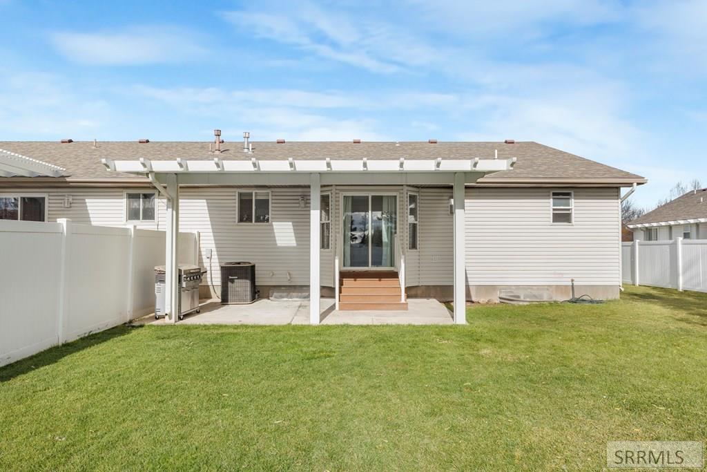 3770 Wasatch Circle Ammon, ID 83406 - Photo 37 of 63