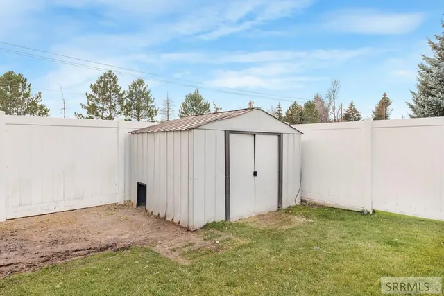 $405,000 | 3770 Wasatch Circle, Ammon, ID 83406