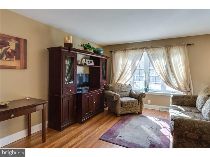 14 Ridgewood Road Gibbsboro, NJ 08026 - Photo 4 of 25 Gallery Image 4