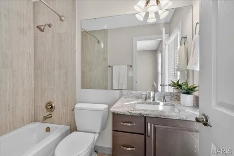 $850,000 | 17710 Wilding Pl Drive, Wildwood, MO 63005