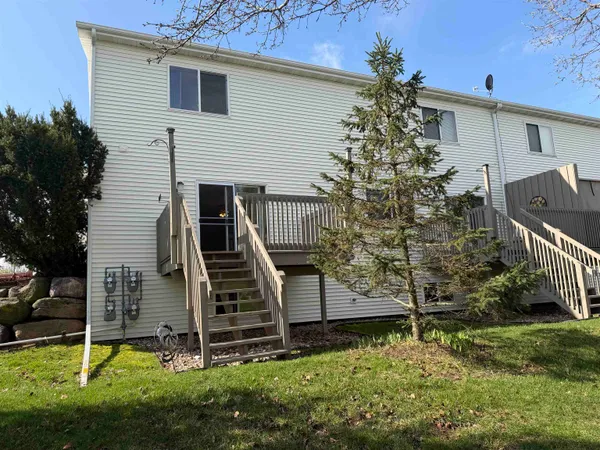$260,000 | 310 Mine, Unit 310, Baraboo, WI 53913