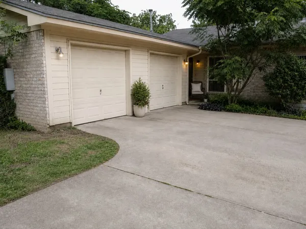 $1,695 | 902 Quartz Court, Unit B, Cedar Park, TX 78613
