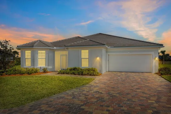 $839,900 | 10205 Southwest Pervenche Lane, Port St. Lucie, FL 34987