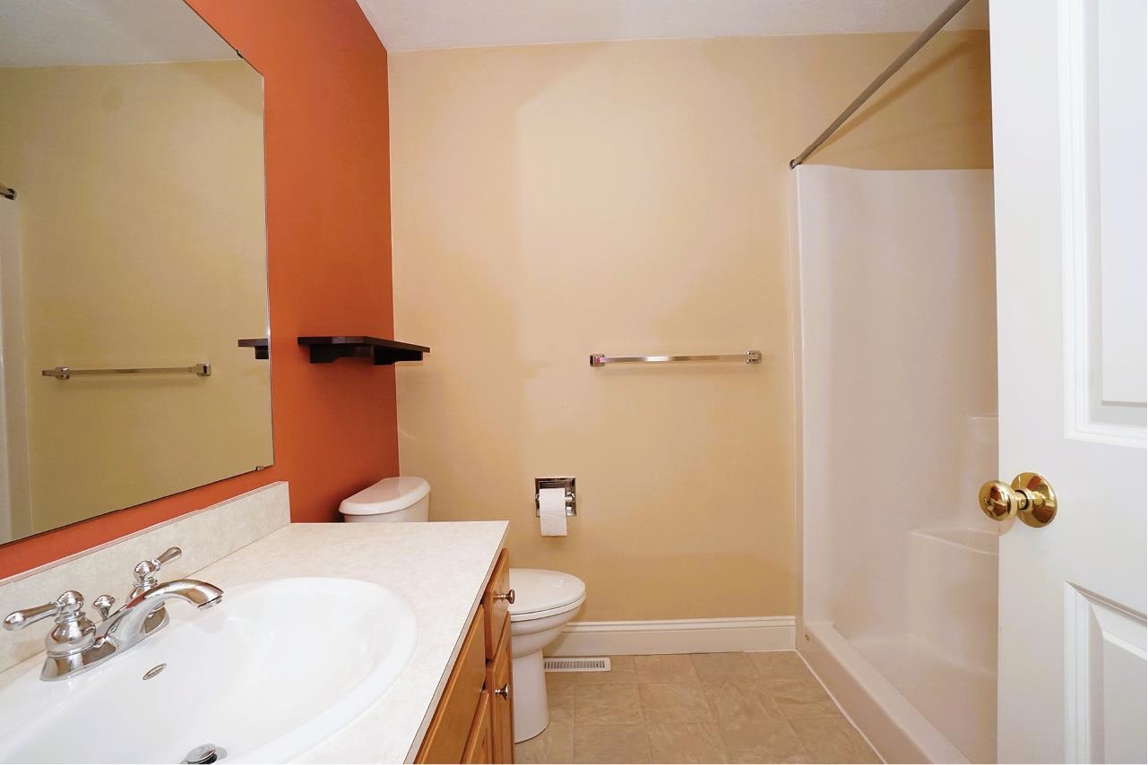 136 Hall Road Fremont, NH 03044 - Photo 22 of 47