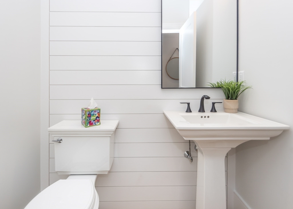 15 Cedarcroft Lane Waltham, MA 02451 - Photo 16 of 42